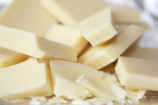 white-chocolate-380702_640